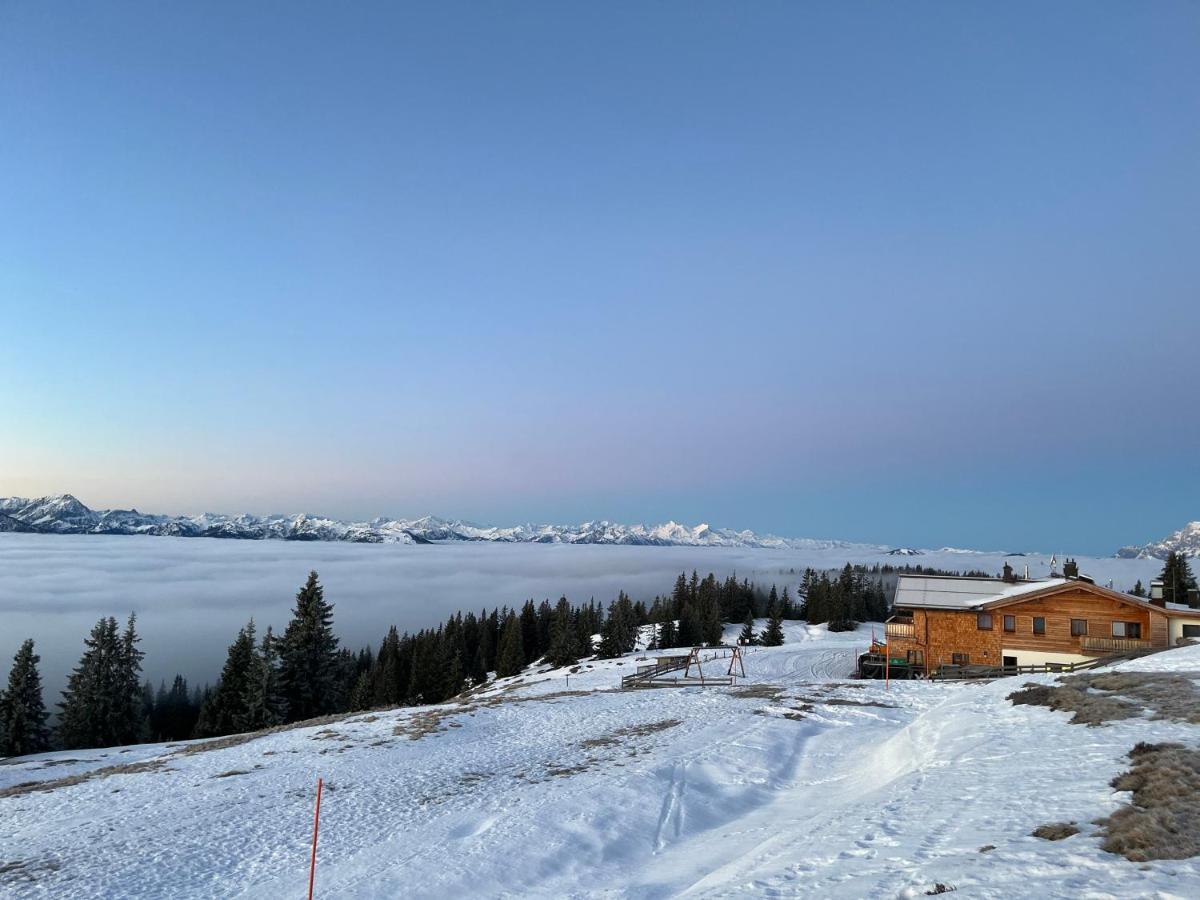 Radstaedter Huette Im Winter Nicht Mit Dem Auto Erreichbar Wunderschoene Alleinlage Schwemmberg Exterior foto